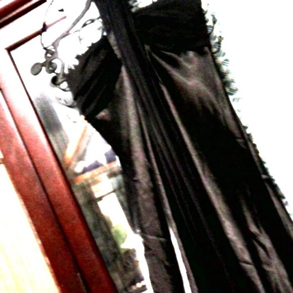 🐸🐸elegant size small black long dress - Picture 1 of 8